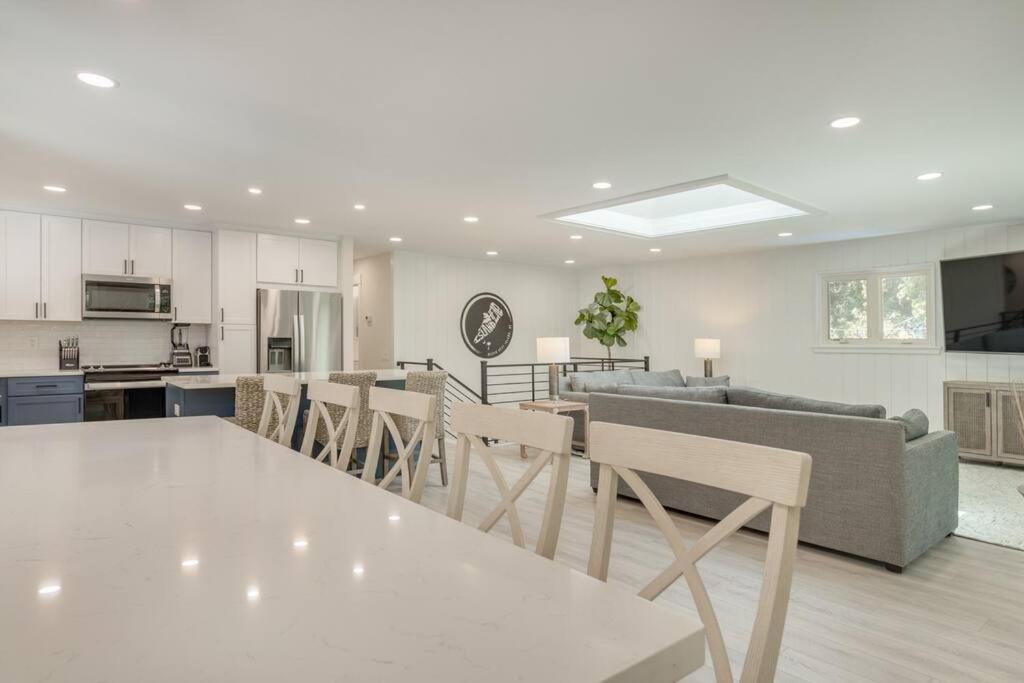 Luxury Beach House - 2Min Walk To Beach - Private Pool - Group & Dog Friendly Hilton Head Island Exteriör bild