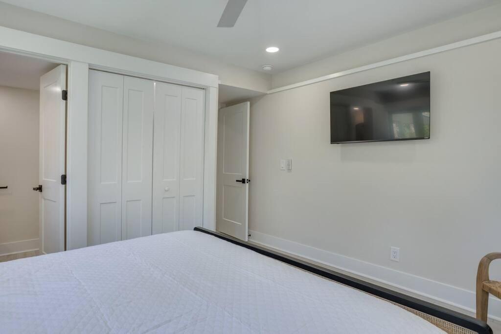 Luxury Beach House - 2Min Walk To Beach - Private Pool - Group & Dog Friendly Hilton Head Island Exteriör bild